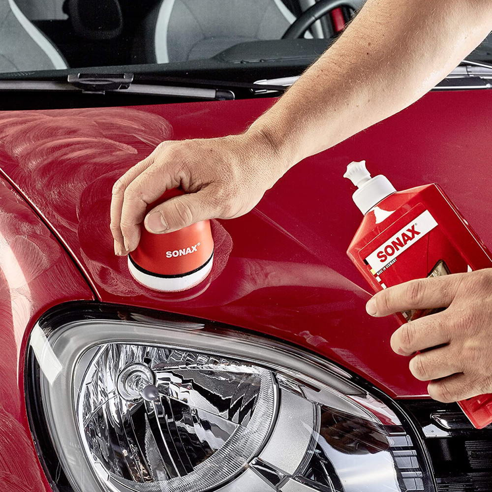 Кольоровий поліроль з воском червоний 500 мл SONAX Polish & Wax Color NanoPro (296400)