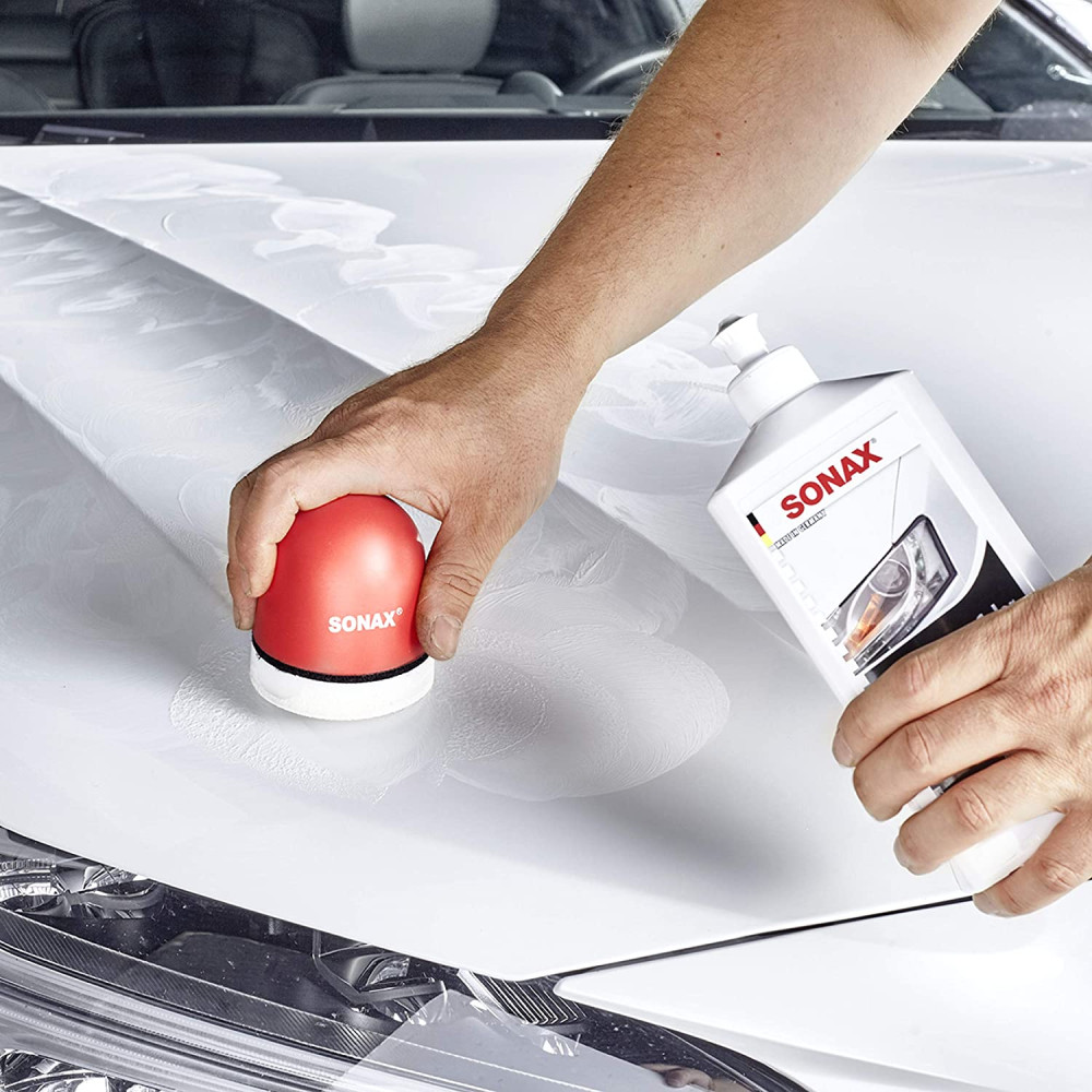 Кольоровий поліроль з воском білий 500 мл SONAX Polish & Wax Color NanoPro (296000)