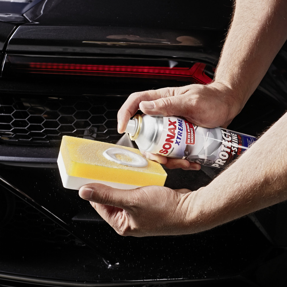 Захисне покриття для лакофарбових поверхонь Hybrid NPT 210 мл SONAX XTREME Protect + Shine (222100)