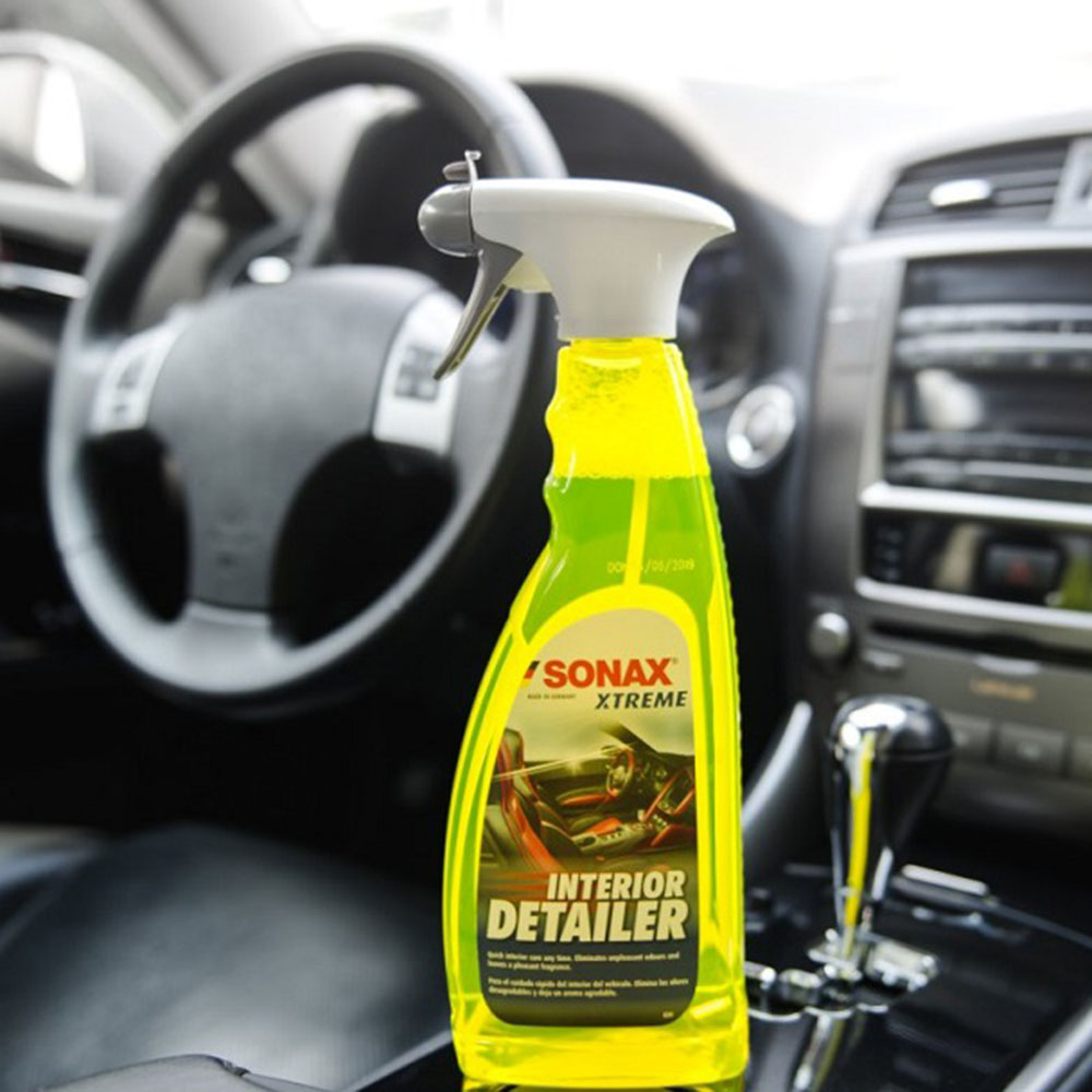 Очищувач інтер'єру салону 750 мл SONAX XTREME Interior Detailer (220400)
