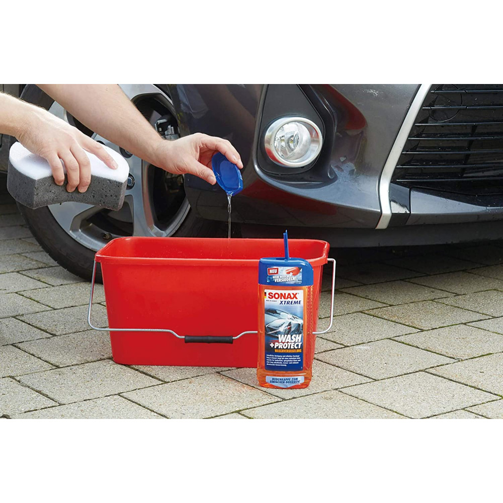 Шампунь-консервант для лакофарбового покриття 500 мл SONAX XTREME Wash + Seal (244200)
