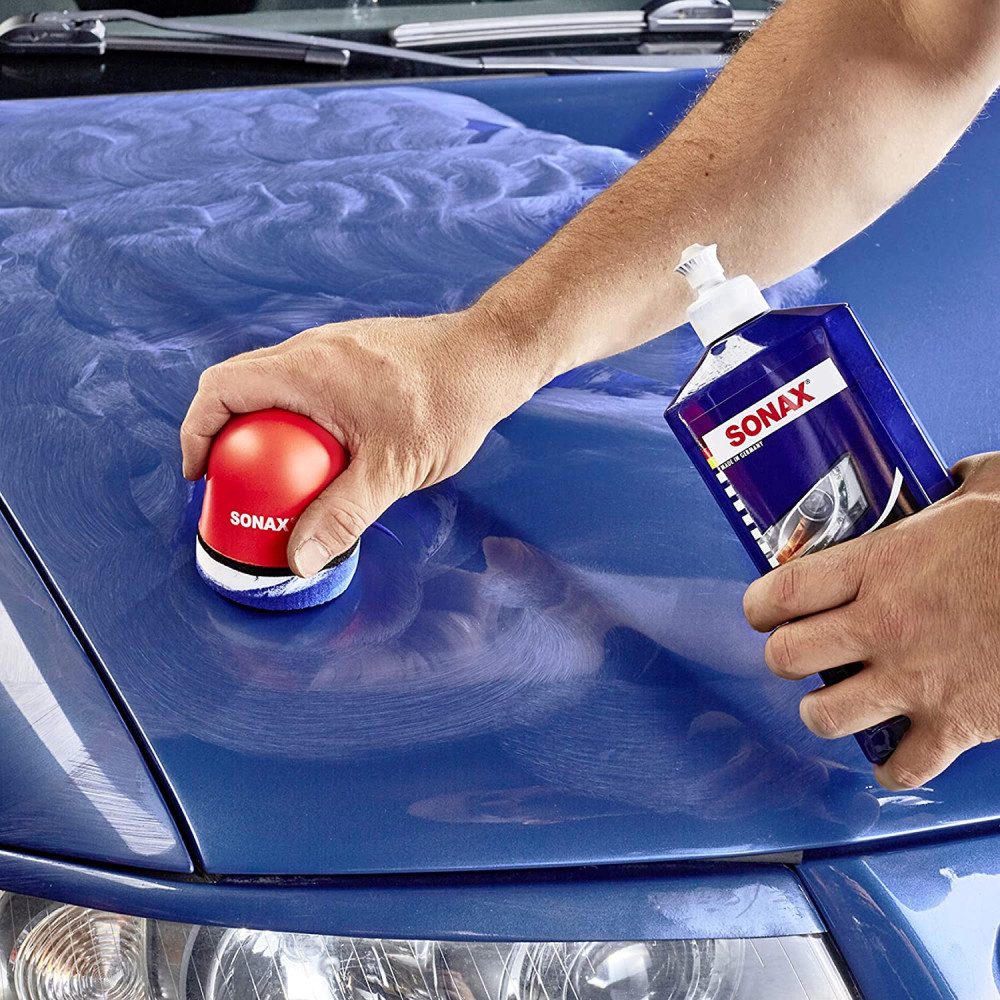 Кольоровий поліроль з воском зелений 500 мл SONAX Polish & Wax Color NanoPro (296700)