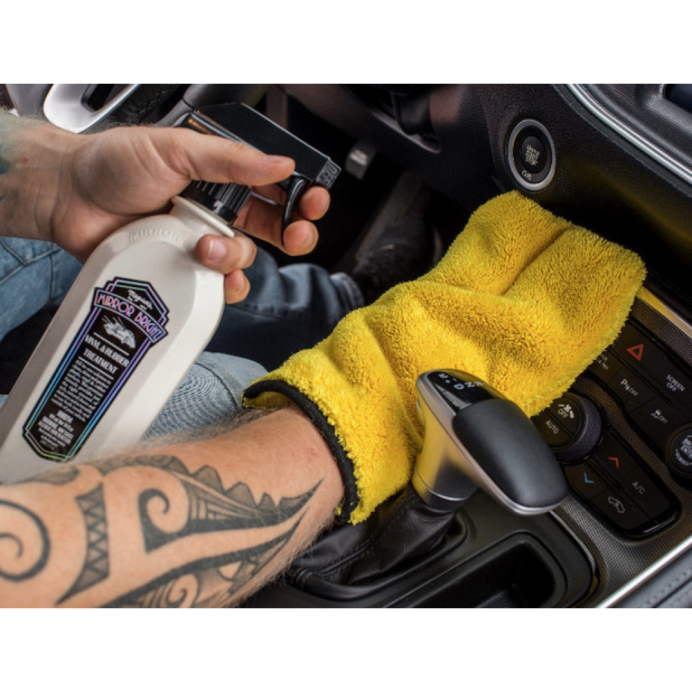 Рукавиця мікрофіброва для догляду за салоном - Meguiar's Detailing Mitt 5x25x15 см. жовтий (X1804EU)