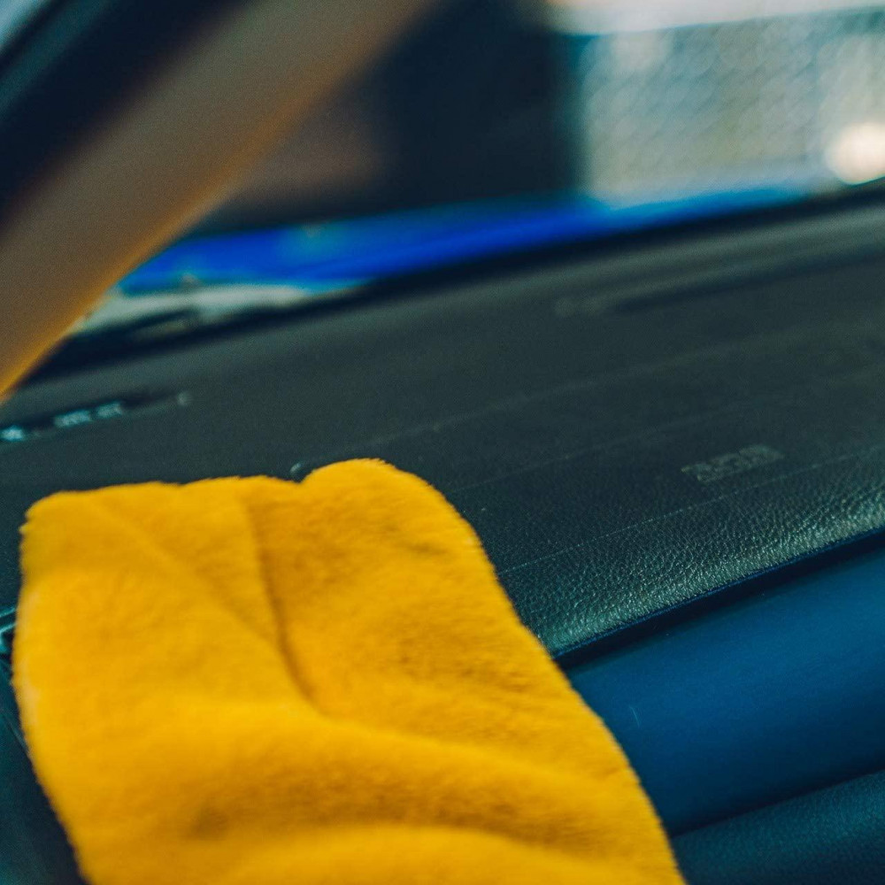 Рукавиця мікрофіброва для догляду за салоном - Meguiar's Detailing Mitt 5x25x15 см. жовтий (X1804EU)