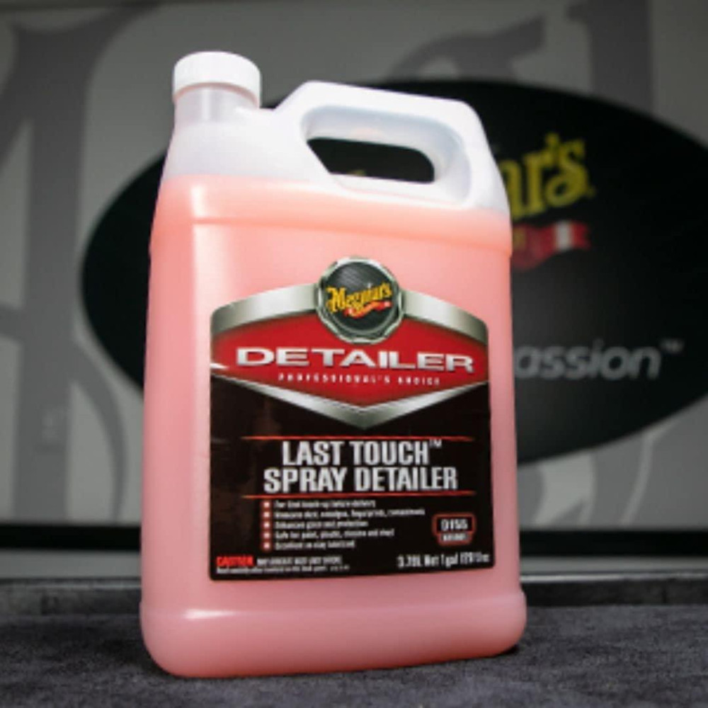 Детейлінг спрей для догляду за поверхнею - Meguiar's Detailer Last Touch Spray 3,79 л. (D15501)