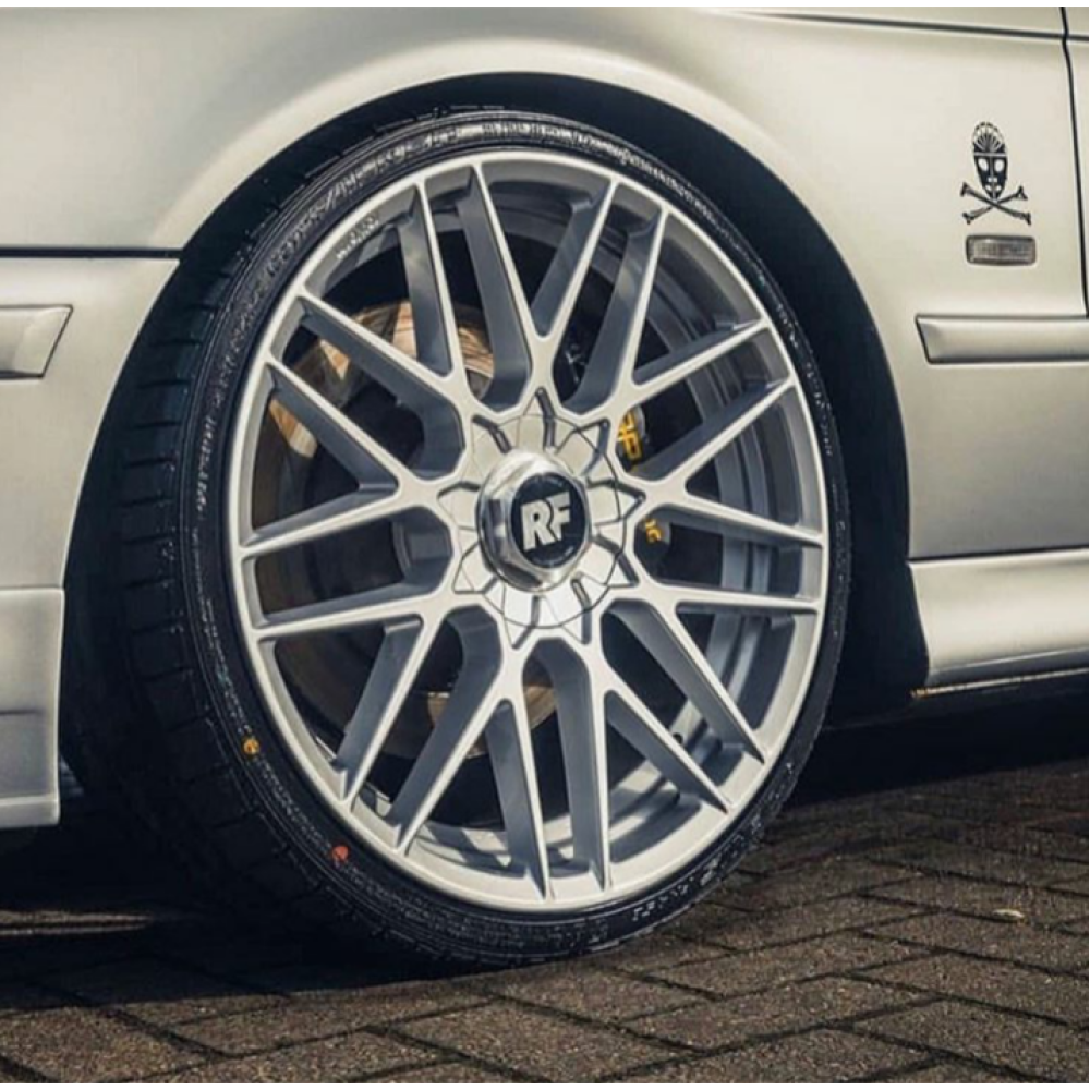 Спрей з блискавками для шин - Meguiar's Hot Shine Reflect Tire Shine 425 г. (G18715)